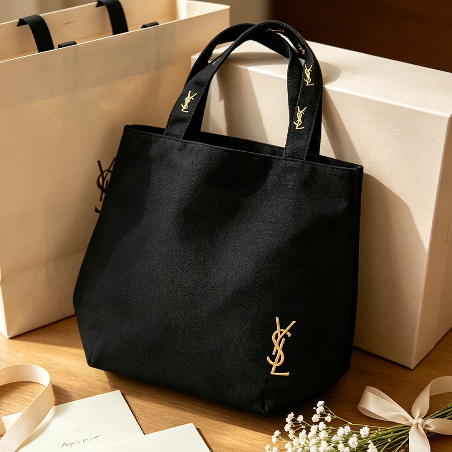 Yves Saint Laurent YSL’s bag M - огляд і ціна Luxury Bags Coach