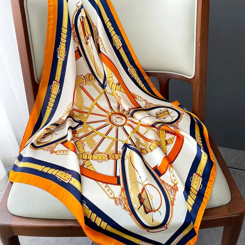 Luxury Design Skinny Silk Squa - огляд і ціна Luxury Bags Expensive